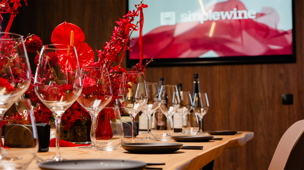 Начать знакомство можно с дегустации