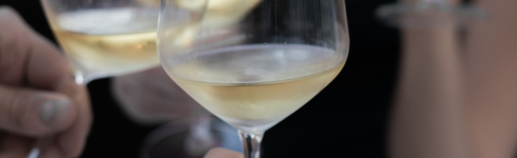 Как насладиться вином