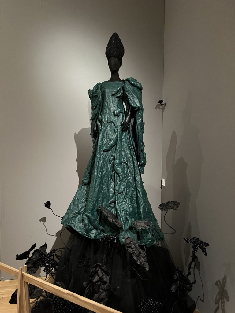 Выставка «Сны Алёны»