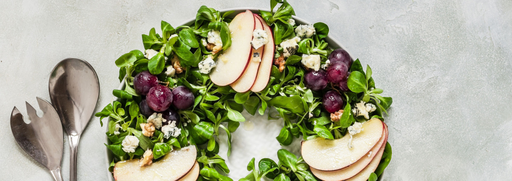 Рождественский венок из курицы и овощей