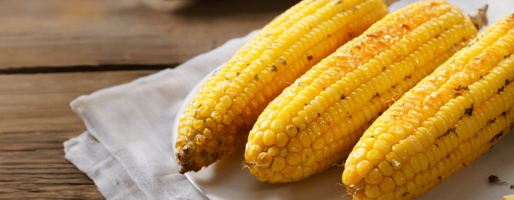 Кукуруза с медово-лаймовой глазурью