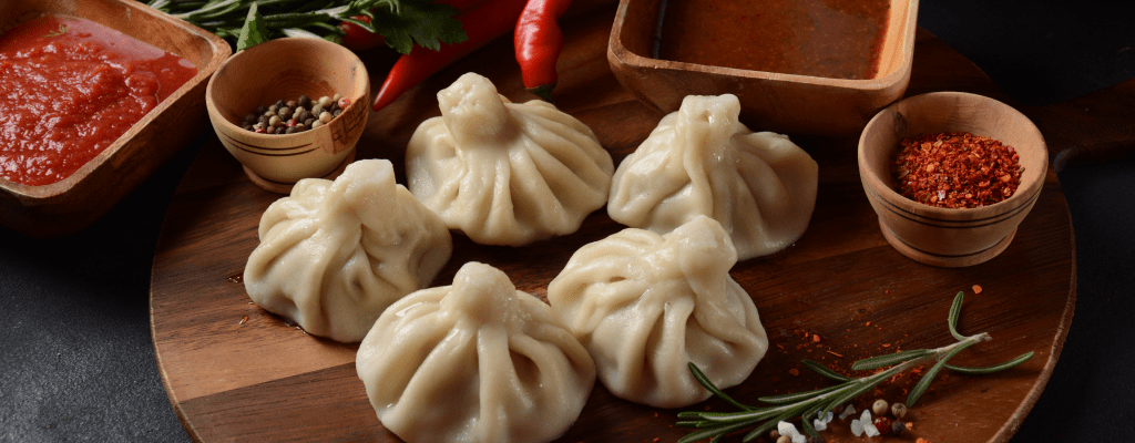 Хинкали, стейки, чили: с чем подавать саперави